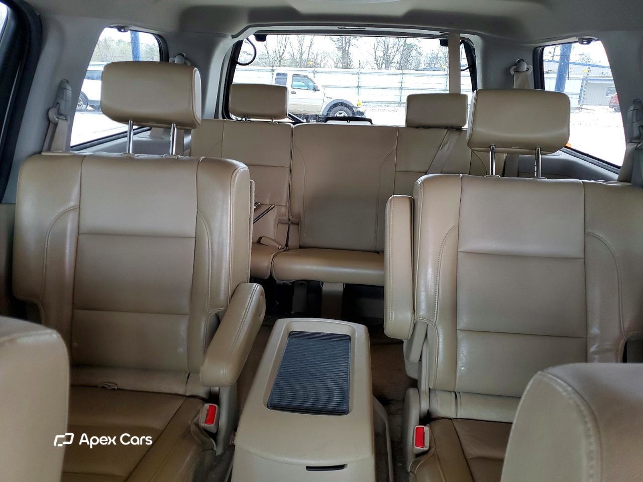 Nissan Armada 2011