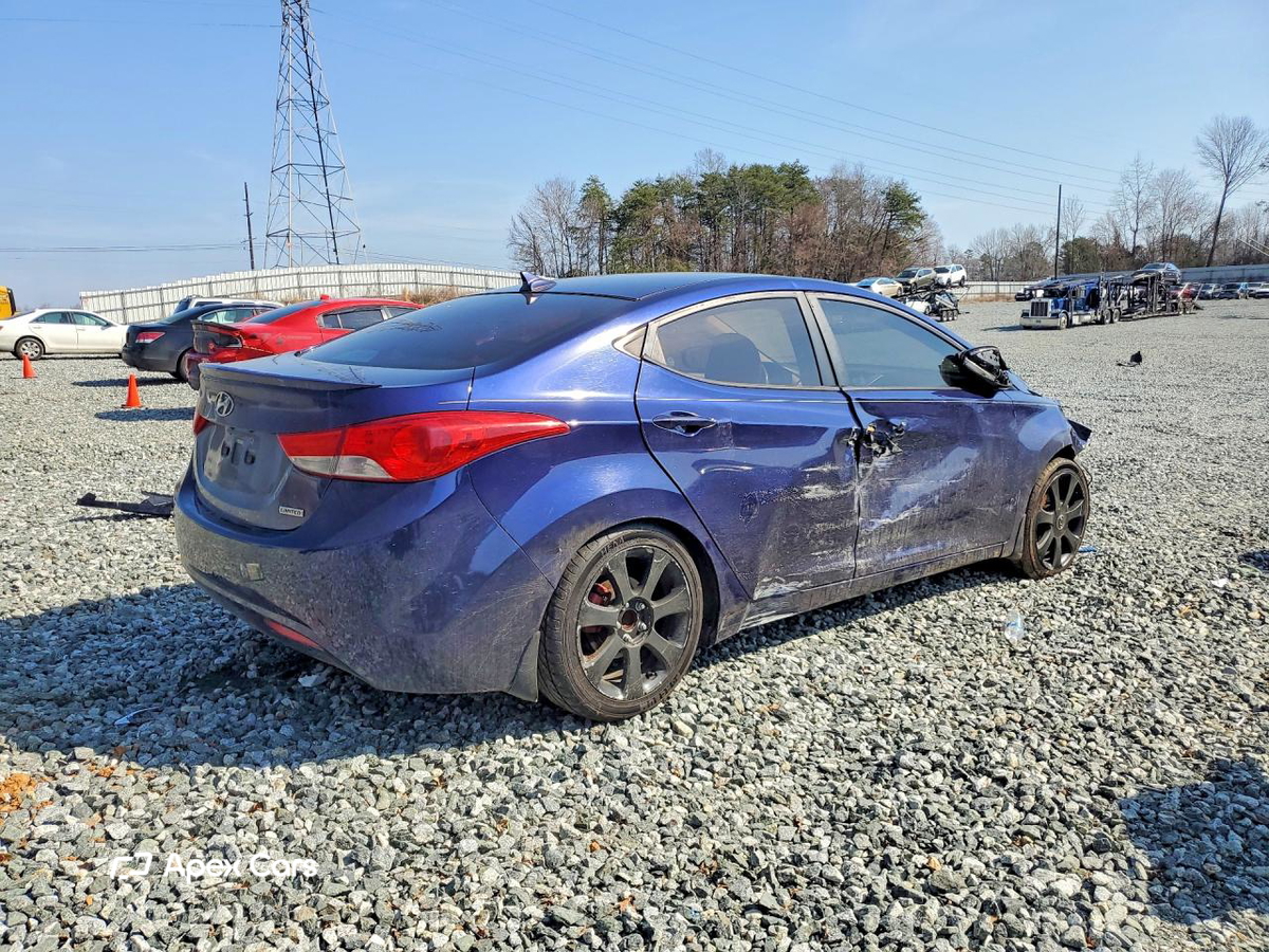 Hyundai Elantra 2013