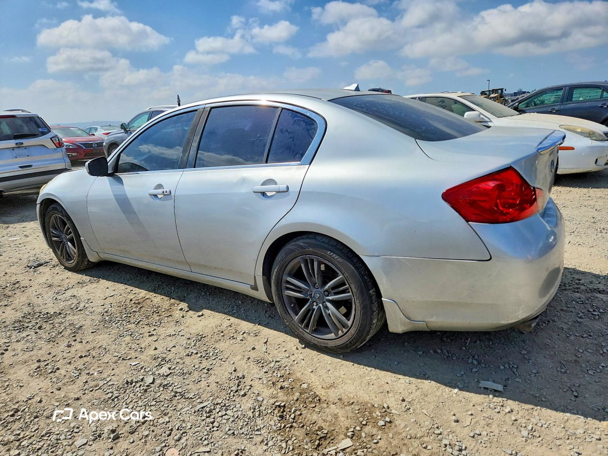 Infiniti G 2012