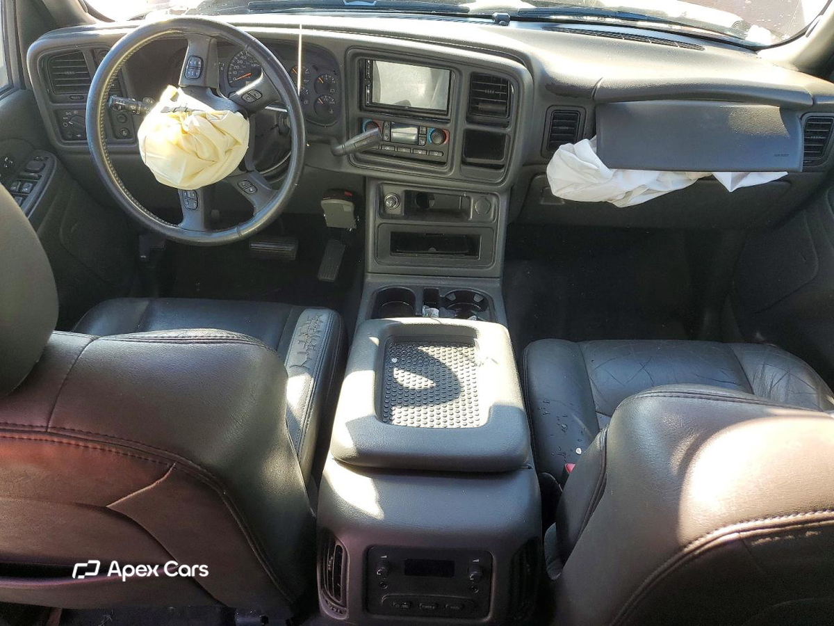 Chevrolet Avalanche 2004