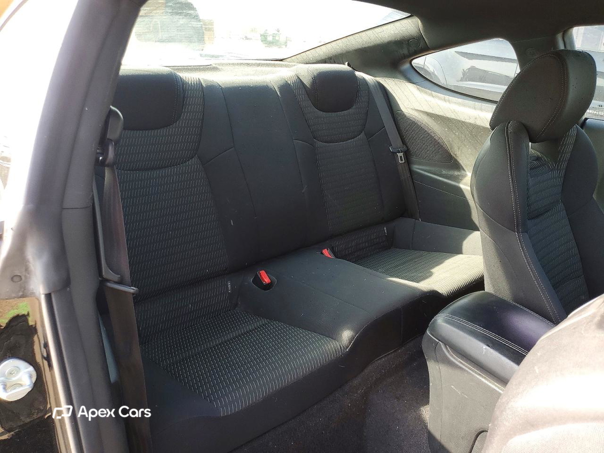 Hyundai Genesis 2013