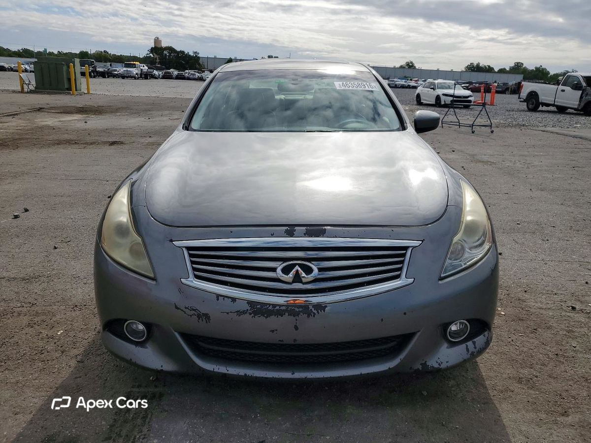 Infiniti Q40 2015