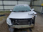Nissan Versa 2016