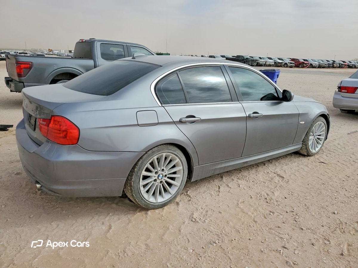 BMW Series 3 2011