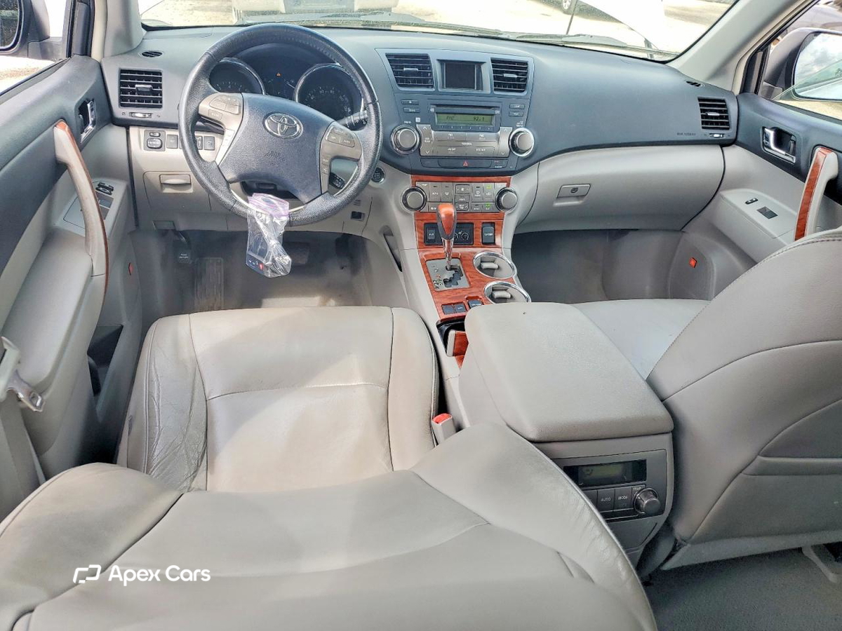 Toyota Highlander 2010