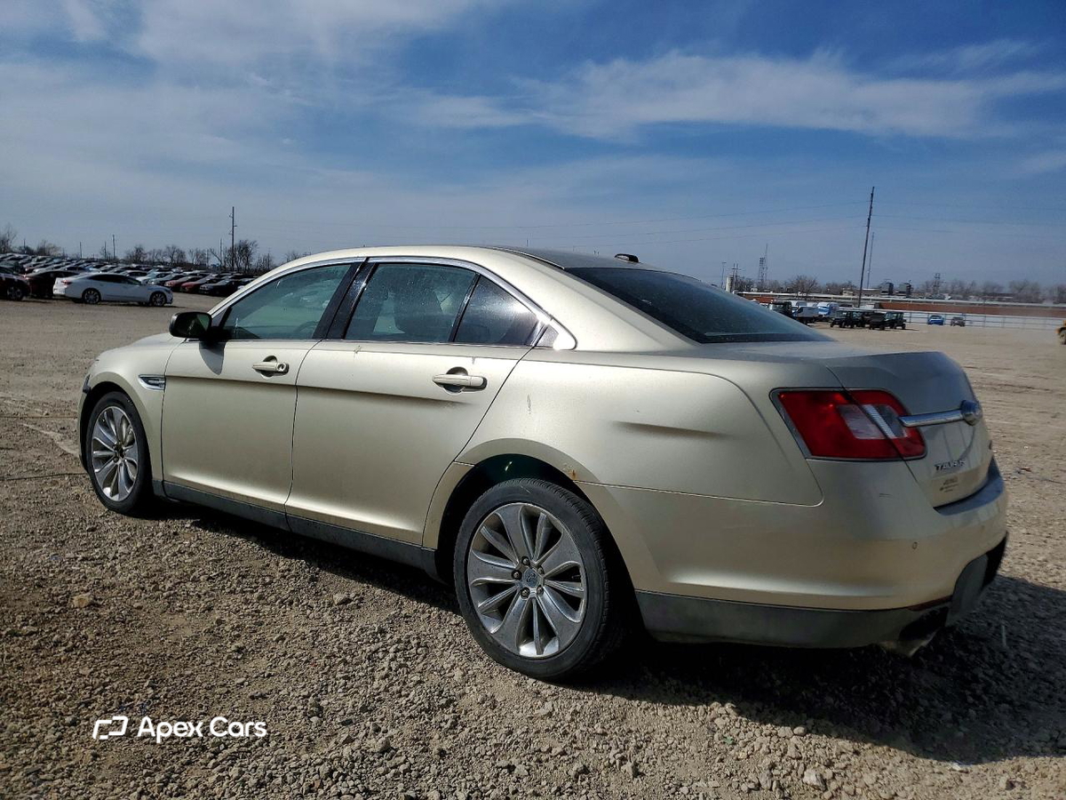 Ford Taurus 2011