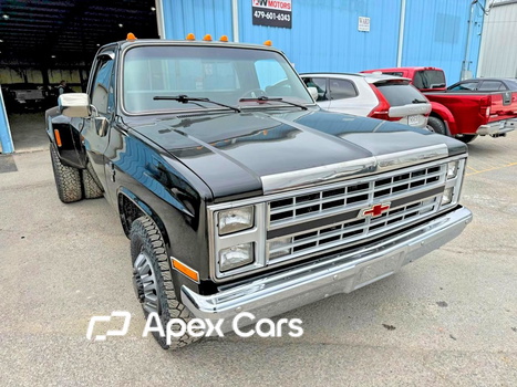 1986 Chevrolet C/K - Image 1 of 5