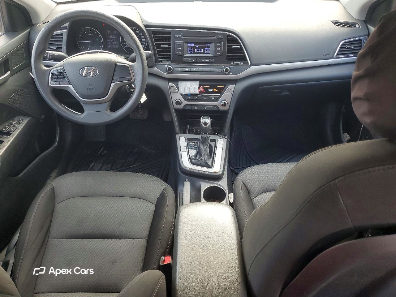 Hyundai Elantra 2017