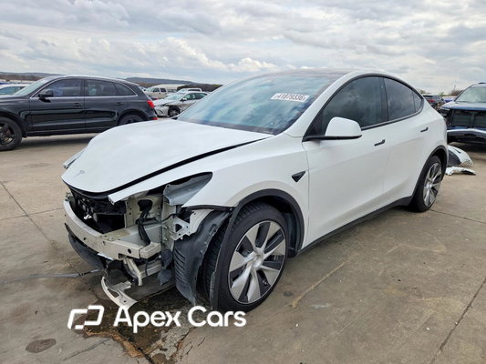 Tesla Model Y 2023 - Image 1 of 14