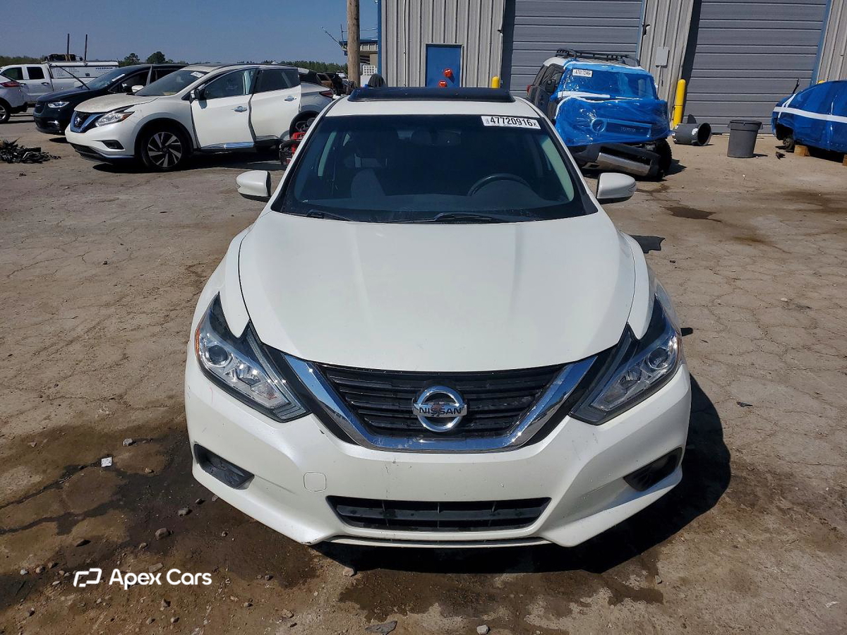 Nissan Altima 2017