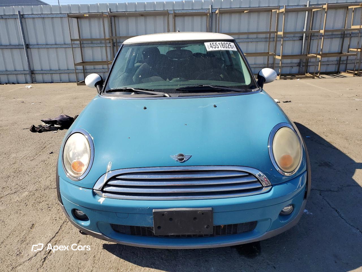MINI Cooper 2009