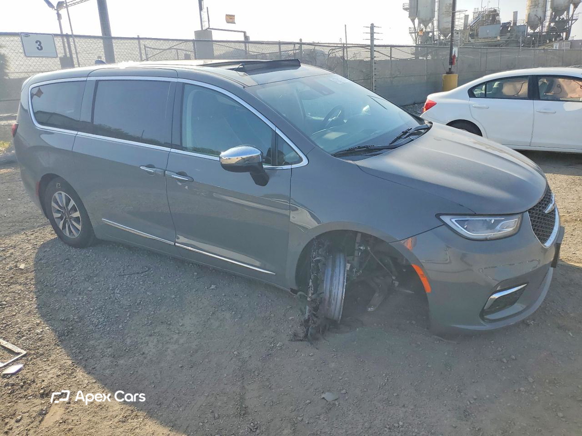 Chrysler Pacifica 2023