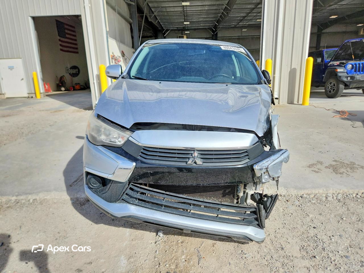 Mitsubishi Outlander 2016