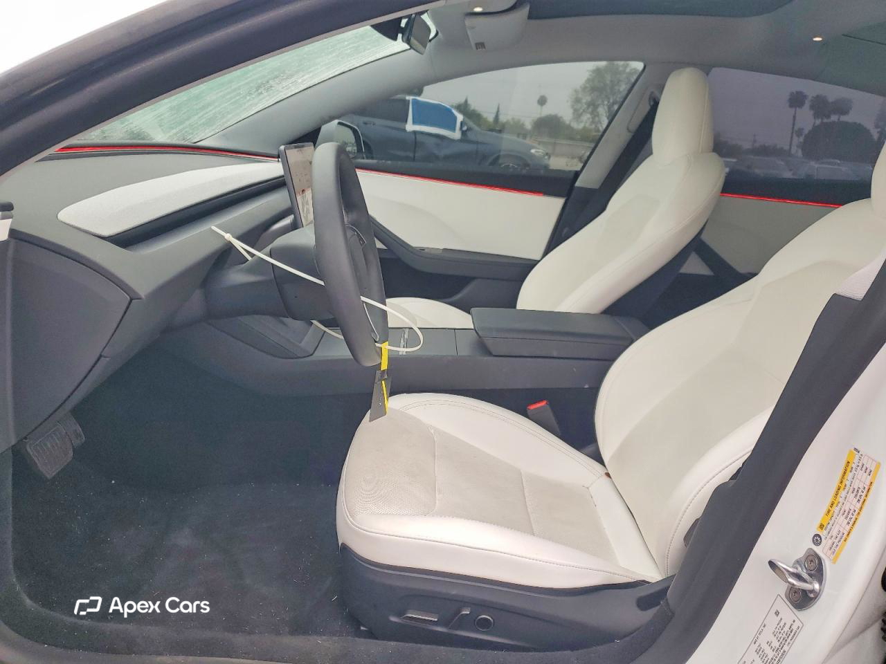 Tesla Model 3 2025