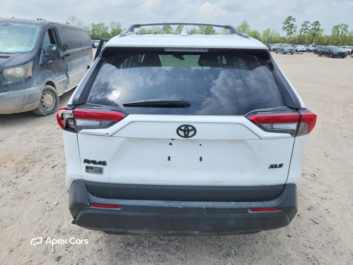 Toyota RAV 4 2025