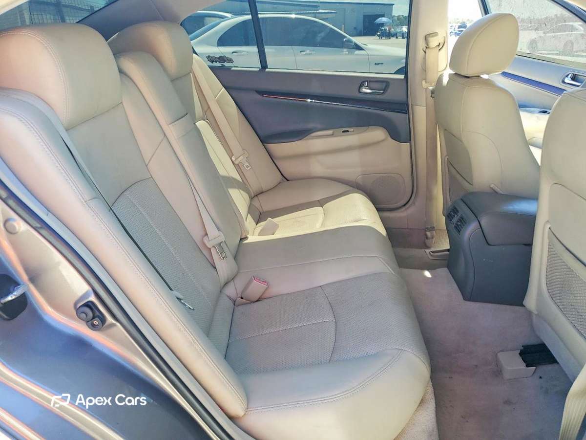 Infiniti G 2012