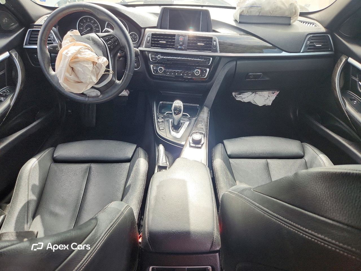 BMW Series 3 2016