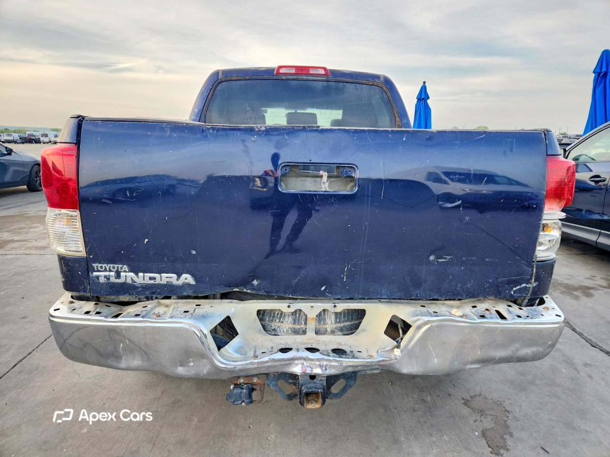 Toyota Tundra 2010