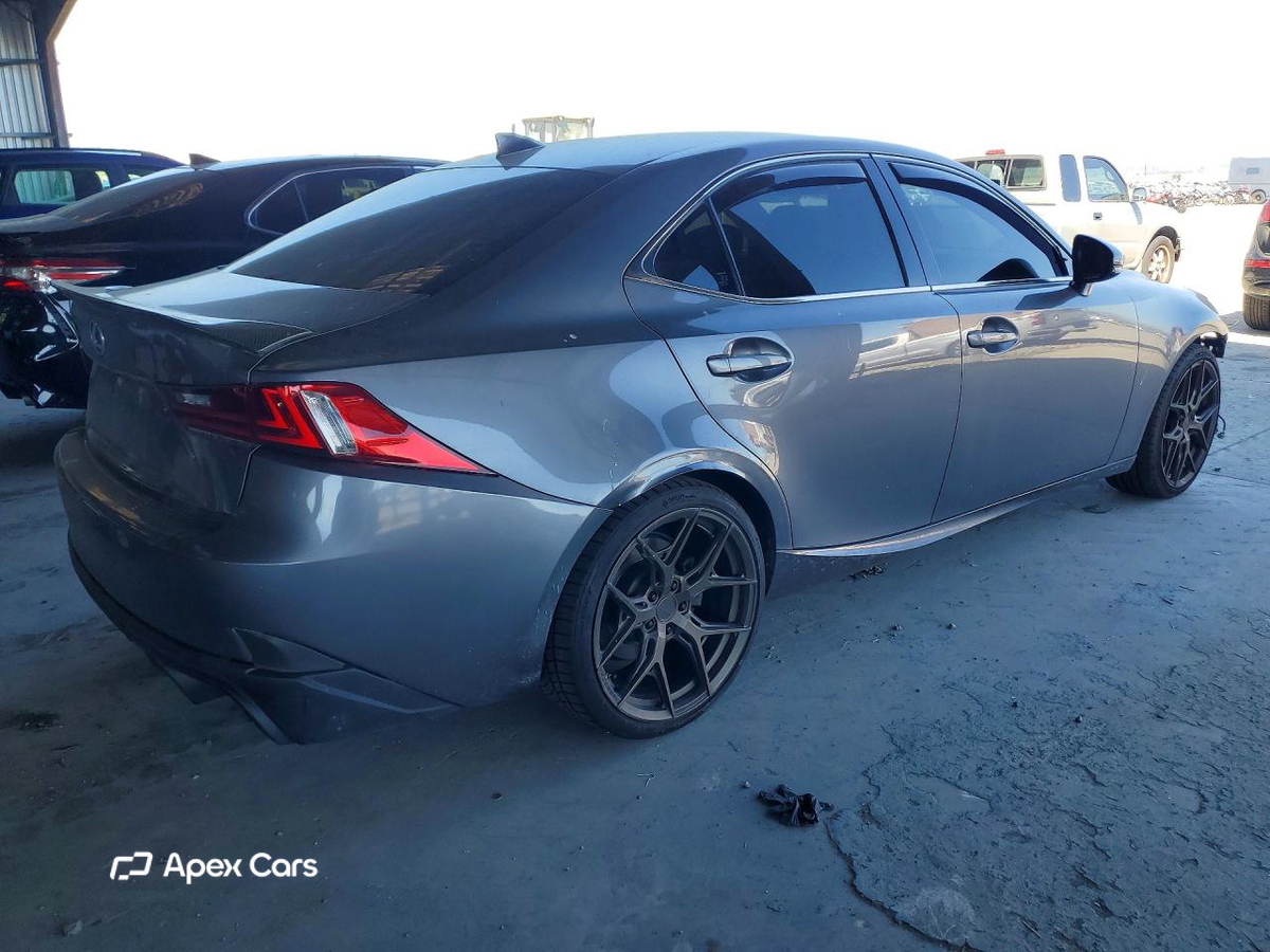 Lexus IS 2016