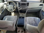 Toyota Sienna 2012