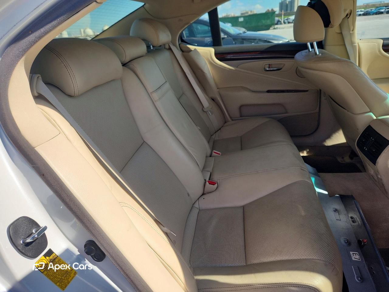 Lexus LS 2015