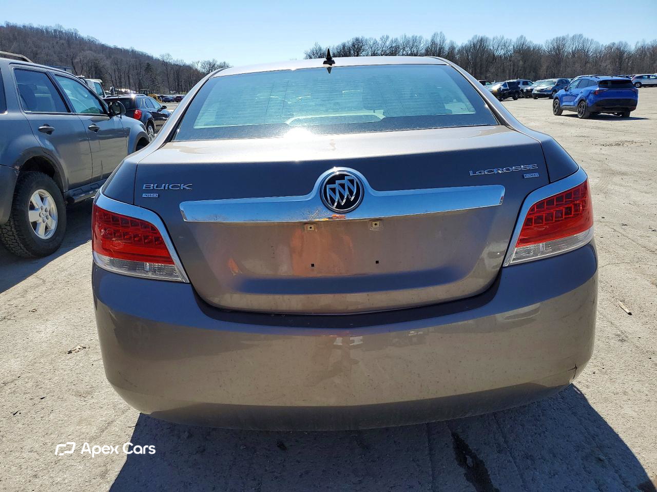 Buick LaCrosse 2011