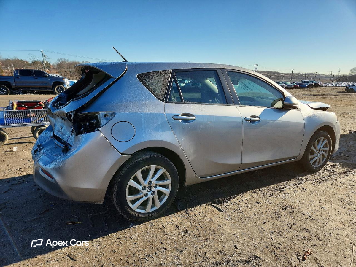 Mazda 3 2013