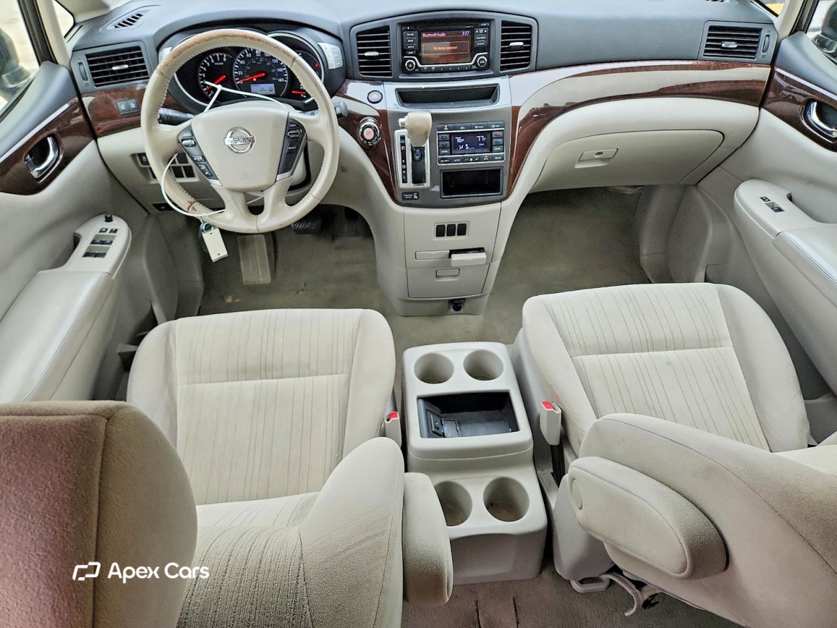 Nissan Quest 2015