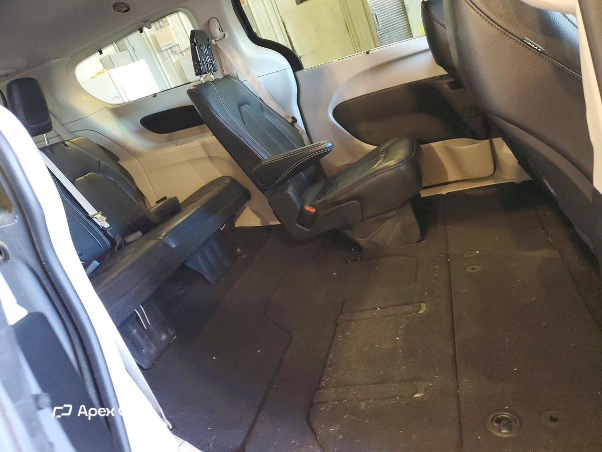 Chrysler Pacifica 2022