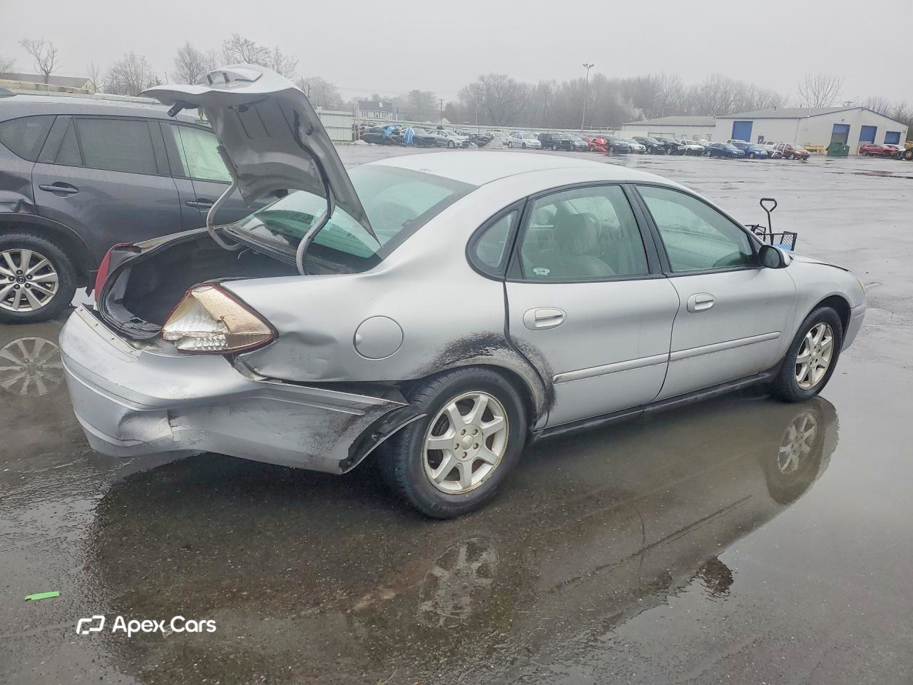 Ford Taurus 2005