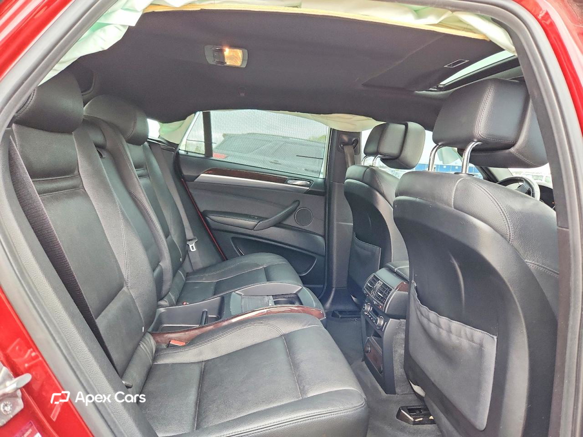 BMW X6 2012
