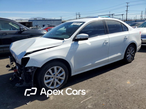 Volkswagen Jetta 2014 - Image 1 of 13