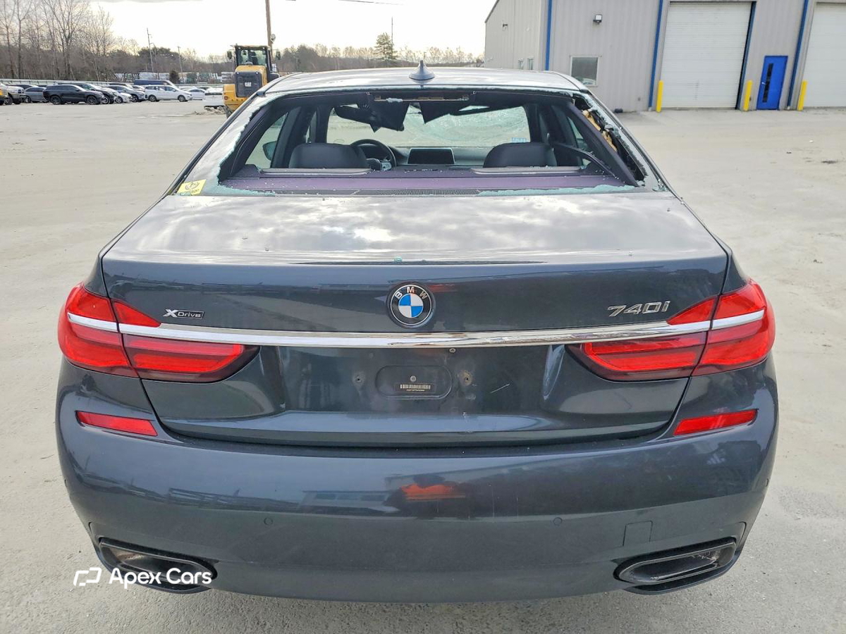 BMW Series 7 2019