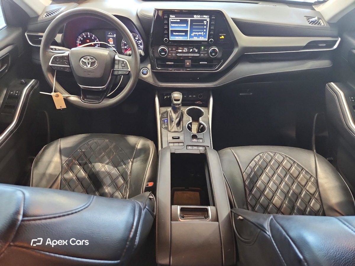 Toyota Highlander 2021