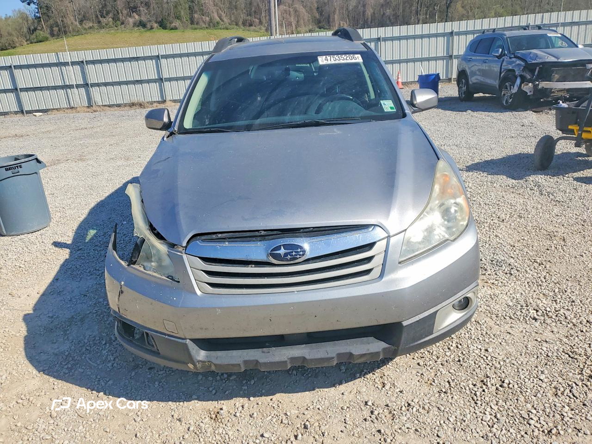 Subaru Outback 2011