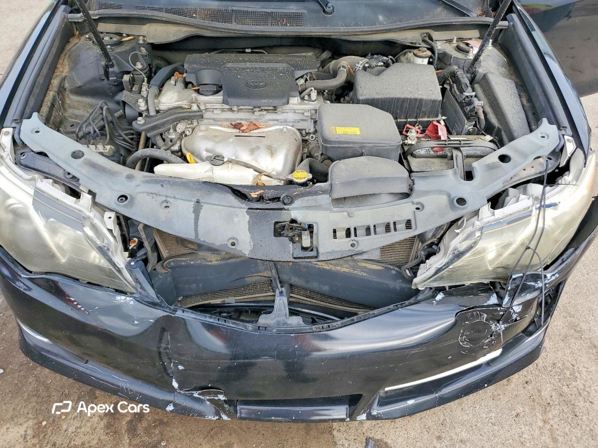 Toyota Camry 2012