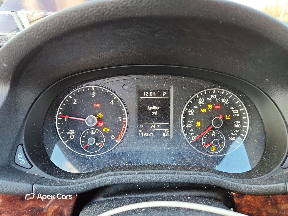 Volkswagen Passat 2013
