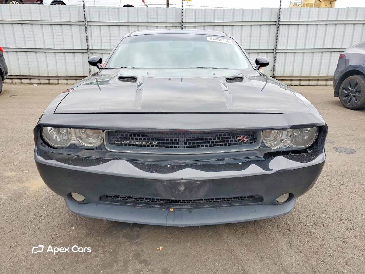 Dodge Challenger 2012