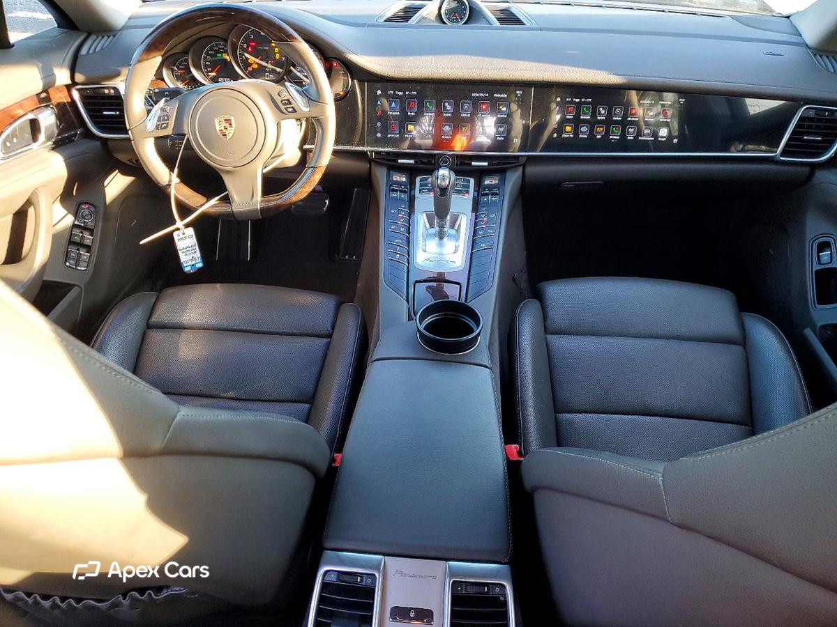 Porsche Panamera 2016