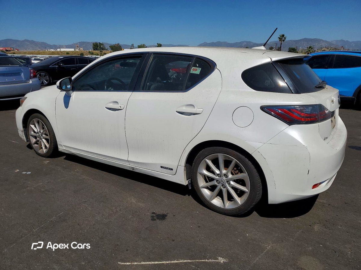 Lexus CT 2011