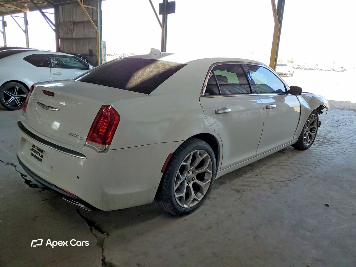 Chrysler 300 2016