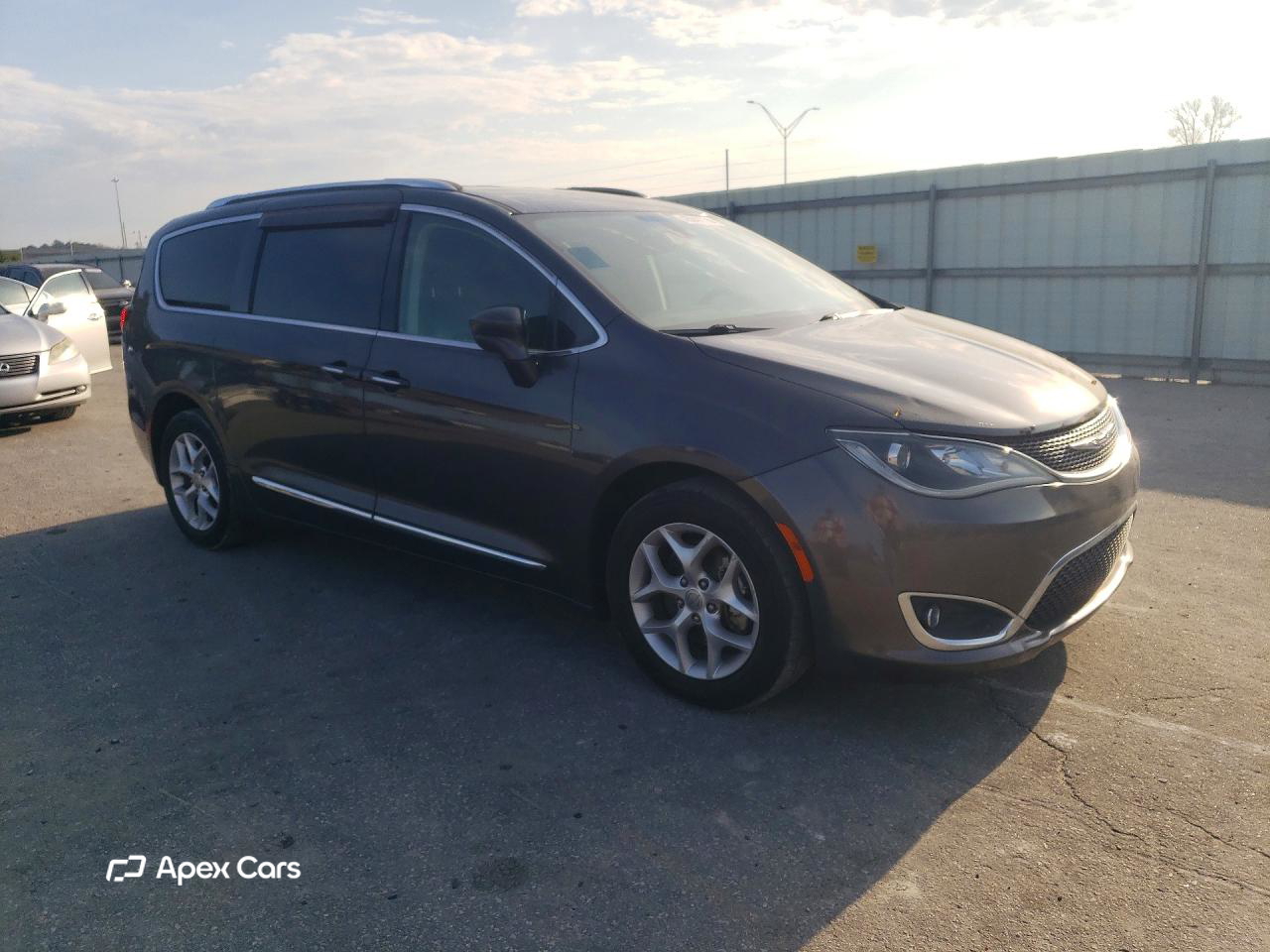 Chrysler Pacifica 2017