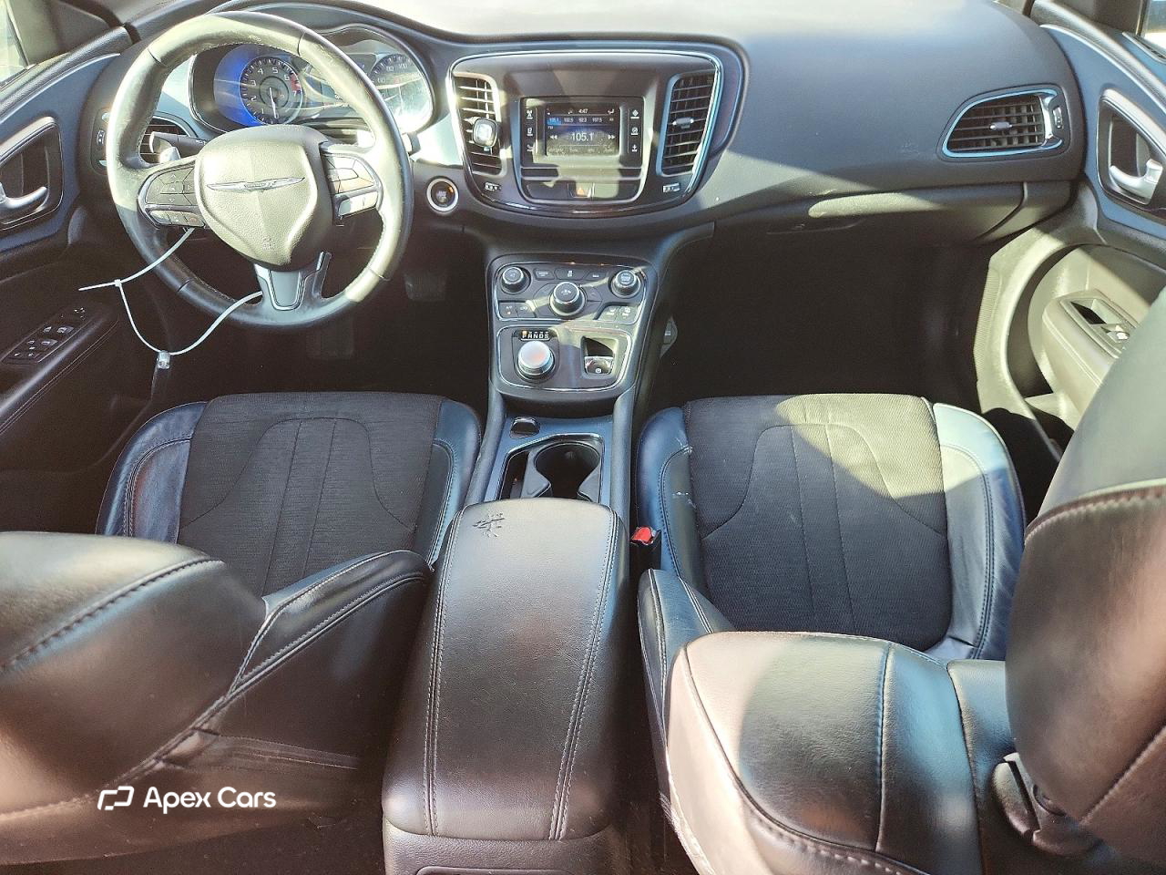 Chrysler 200 2015