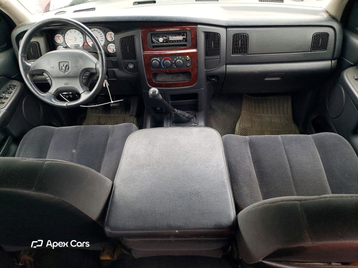 Dodge RAM 2002