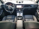 Porsche Macan 2025