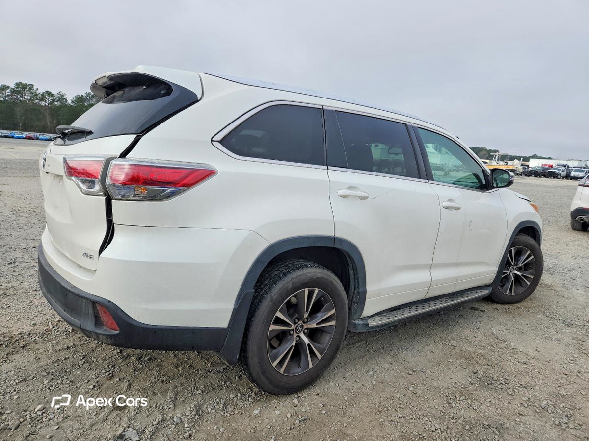 Toyota Highlander 2016