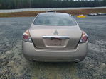 Nissan Altima 2011