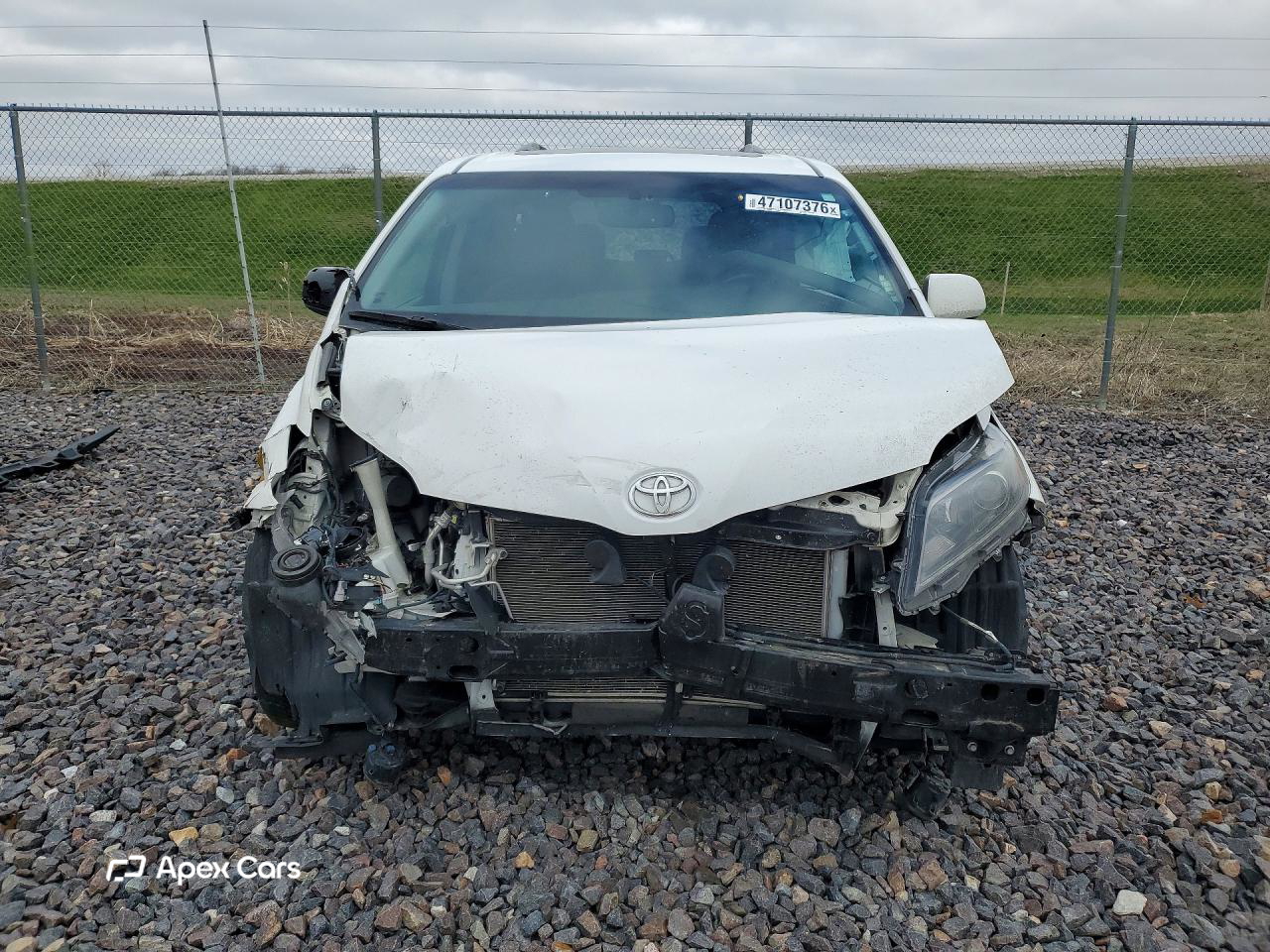 Toyota Sienna 2016