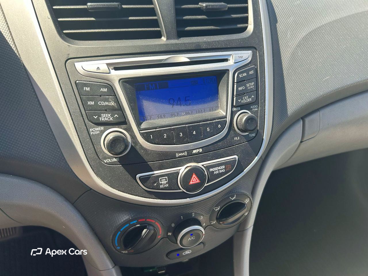 Hyundai Accent 2012