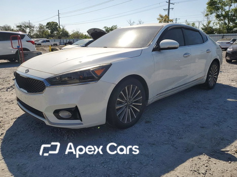Kia Cadenza 2017 - Image 1 of 12